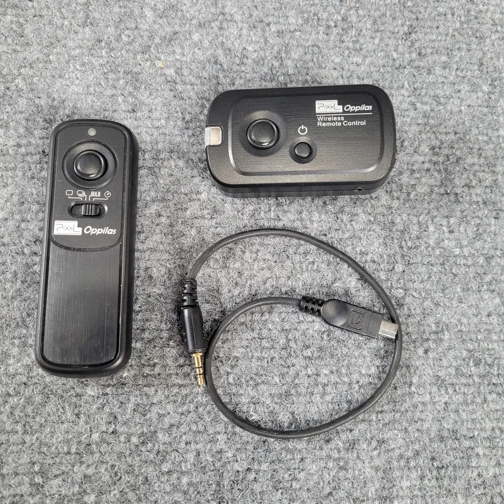 PIXEL Oppilas Wireless Shutter‎ Release Remote Control Set Black DSLR Camera